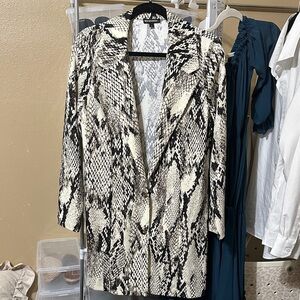Elegant Snake Print Blazer